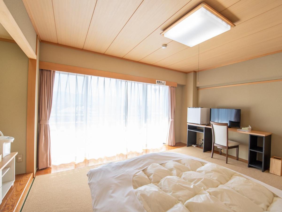 Chateraise Lodge Kasugai Fuefuki Екстериор снимка